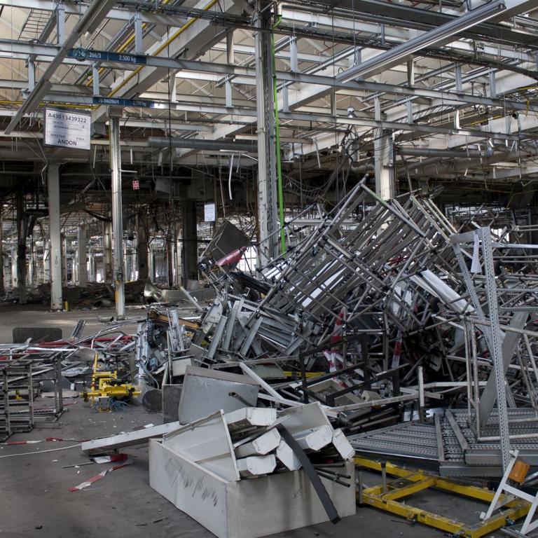 Demontage/Entkernung